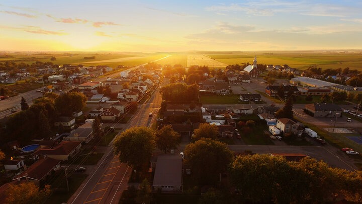 New research from the University of Nebraska–Lincoln shows Cornhusker State residents living in urban and rural areas have the same access to illicit drugs.